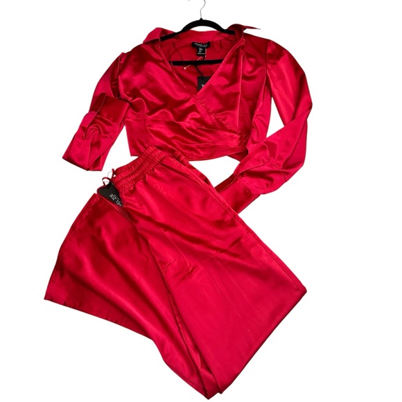 Rachel Zoe NWT Pink Satin Two-Piece Set 
Size Small - Picture 1 of 6